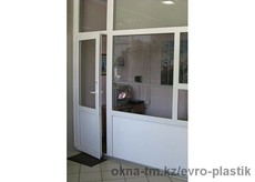 Изготовление пластиковых перегородок- межкомнатные, офисные