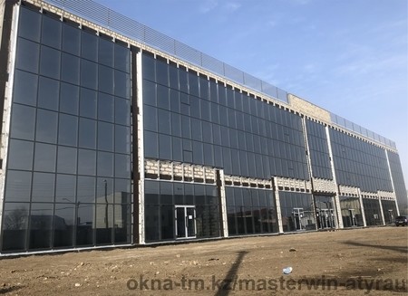 Алюминиевый витраж