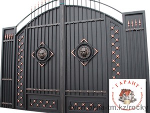 Металлические ворота с литыми элементами &mdash; Гарант
