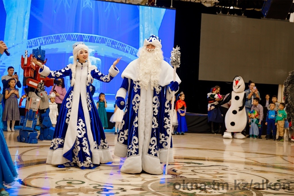 Новый год – волшебный праздник!