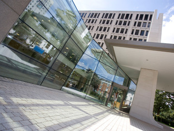 Самоочищающиеся стекла Pilkington празднуют свое 15-летие