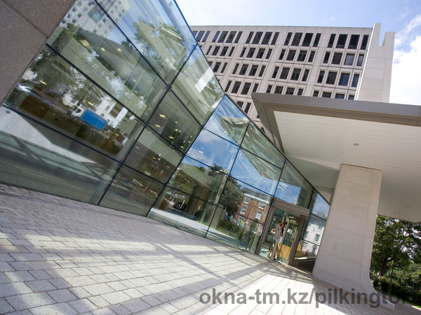 Самоочищающиеся стекла Pilkington празднуют свое 15-летие