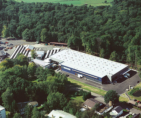 Завод в г. Штадталлендорф. Производство ручек из нержавеющей стали.