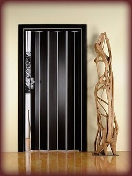 Двери "гармошка"